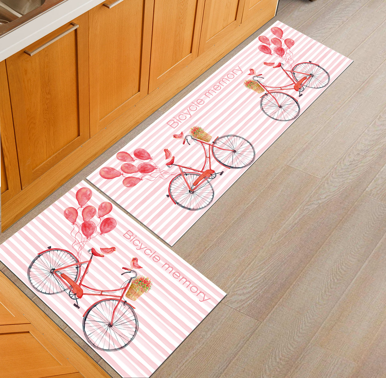 Set thảm bóng bay xe đạp